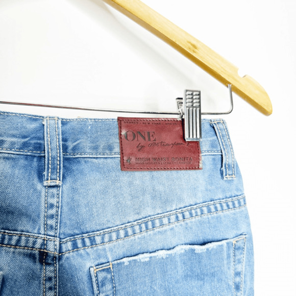 ONETEASPOON X FREE PEOPLE High Rise Bonita Raw Hem Denim Shorts button fly 24 - Picture 6 of 9